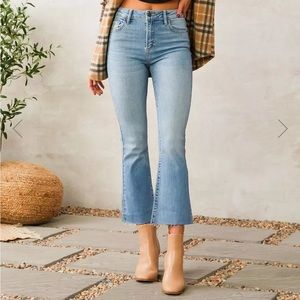 Happi Cropped Flare Stretch Jean